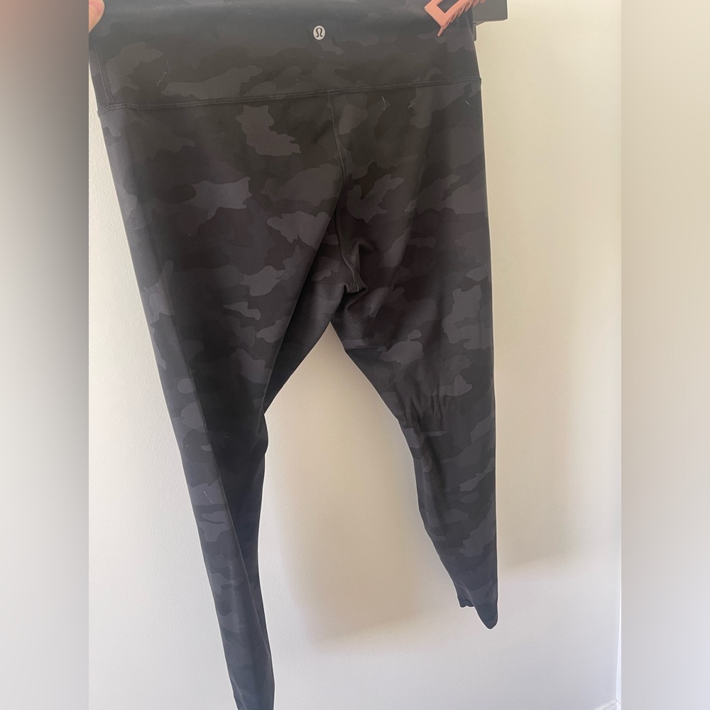 Lululemon Wunder Train